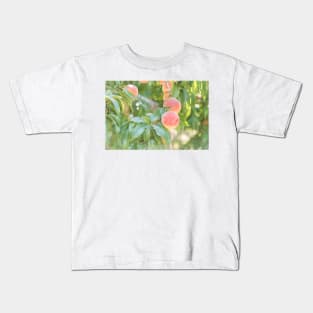 Ripe Summer Peaches in an Okanagan Orchard Kids T-Shirt